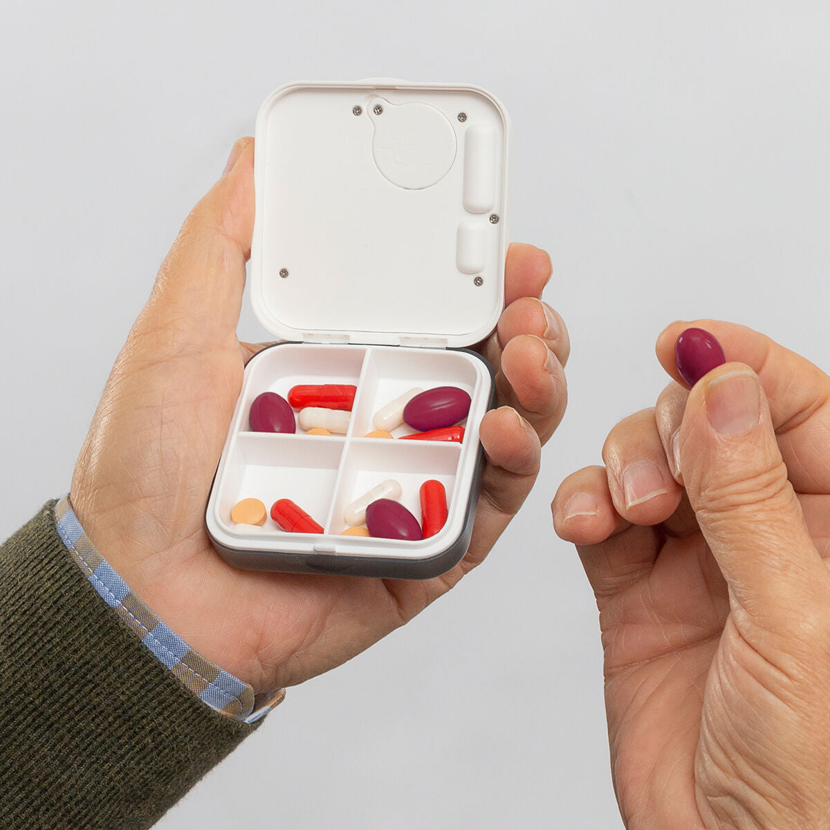 Elektronische Pillendose — Detailansicht